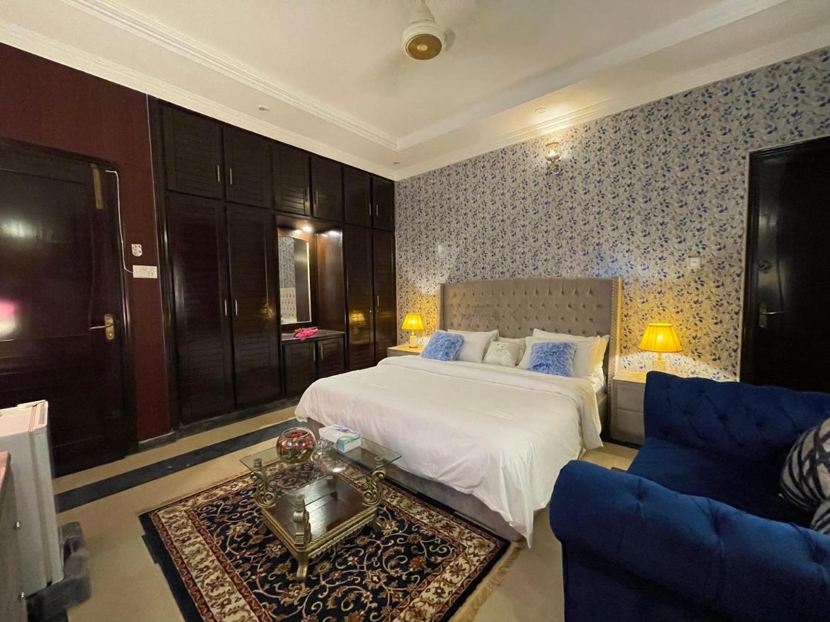 Shelton Mellton Lodges Rawalpindi Esterno foto
