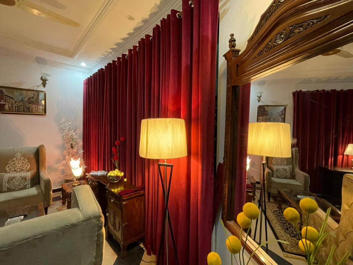 Shelton Mellton Lodges Rawalpindi Esterno foto