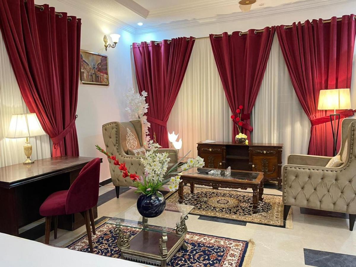 Shelton Mellton Lodges Rawalpindi Esterno foto