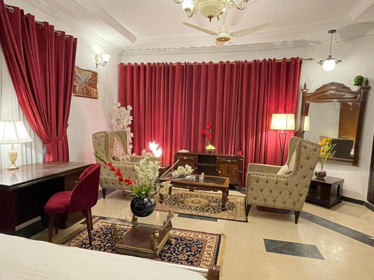 Shelton Mellton Lodges Rawalpindi Esterno foto